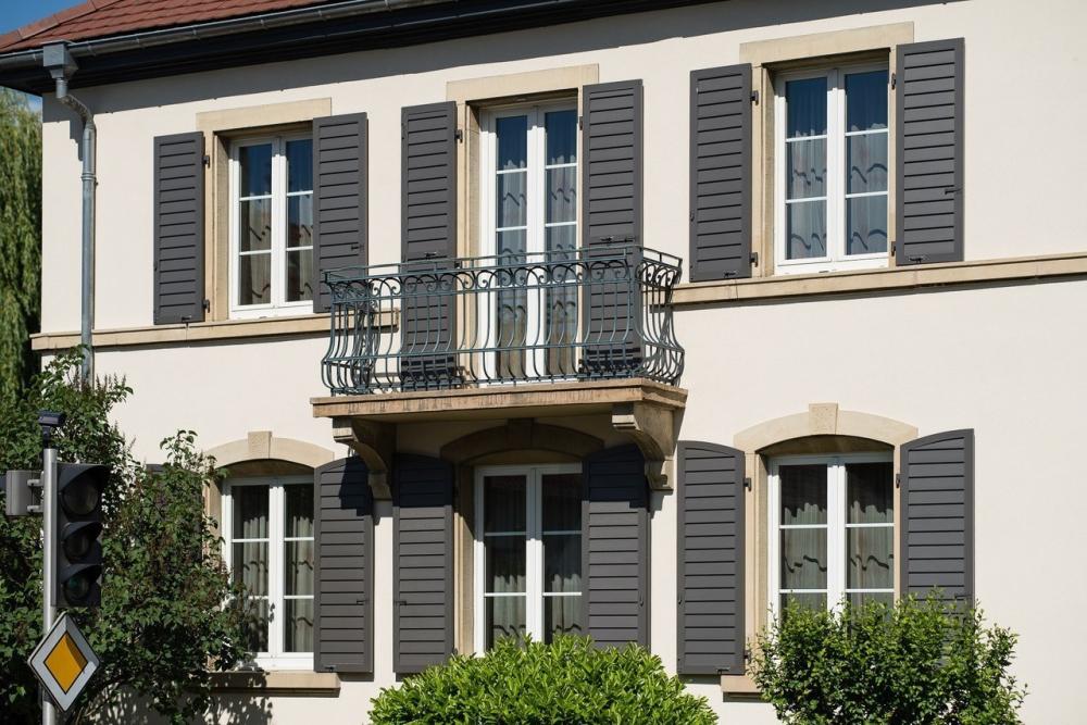 volet battants grande maison